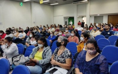 Enfermeiros de Campo Grande anunciam greve após assembleia