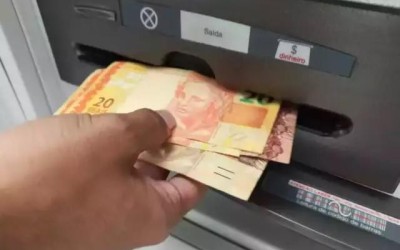 Governo dará mais 6 meses para saque de dinheiro 
