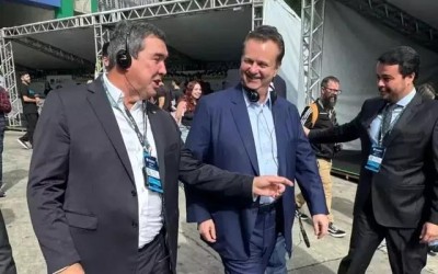 Gilberto Kassab vê em Riedel “grande contribuição para o País”... veja mais em https://www.campograndenews.com.br/politica/gilberto-kassab-ve-em-riedel-grande-contribuicao-para-o-pais