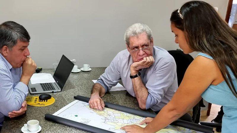 André Puccinelli visita prefeitos e secretários em Pedro Gomes e Sonora André Puccinelli visita prefeitos e secretários em Pedro Gomes e Sonora