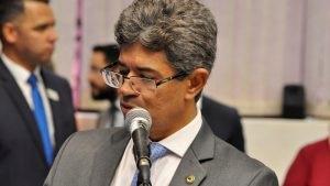 Deputado Rinaldo Modesto confirma filiação ao Podemos Deputado Rinaldo Modesto confirma filiação ao Podemos