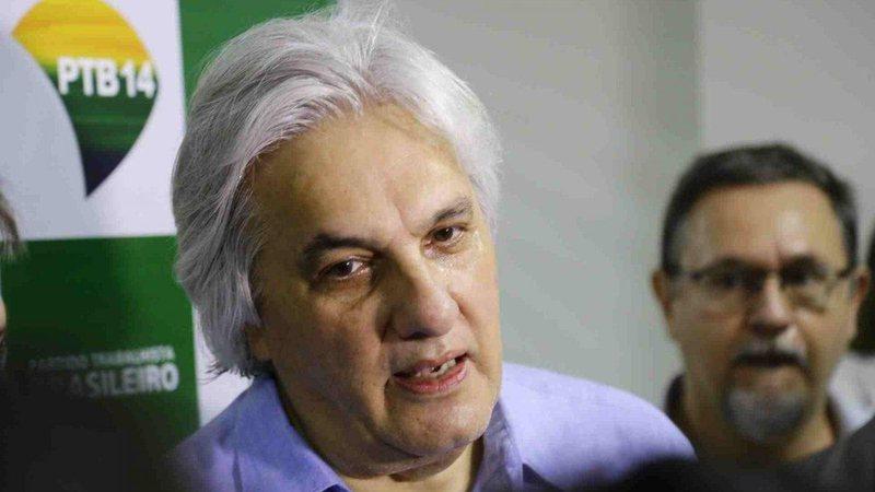 Impedido de disputar as eleições, Delcídio do Amaral diz que o foco é  Impedido de disputar as eleições, Delcídio do Amaral diz que o foco é 'estruturar o PTB' em MS