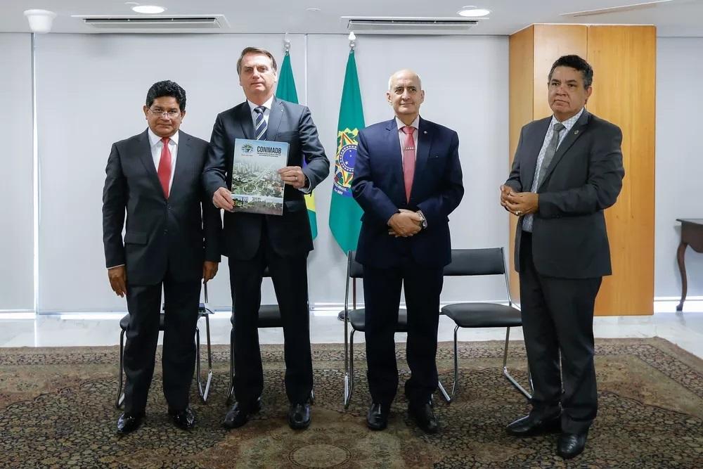 PF abre inquérito para investigar ministro da Educação PF abre inquérito para investigar ministro da Educação