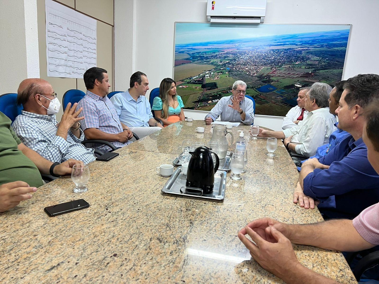 Pré-candidatos ao Governo do MS cumprem agendas no interior do Estado Pré-candidatos ao Governo do MS cumprem agendas no interior do Estado