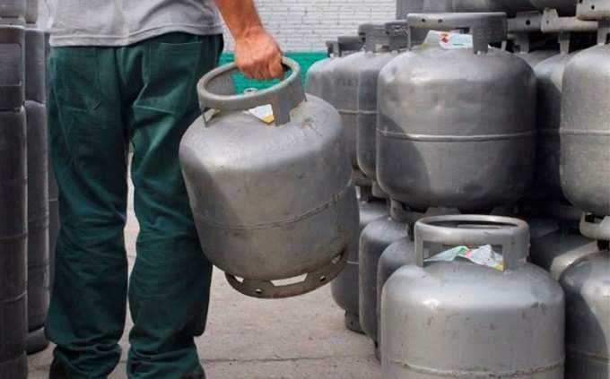 Troca de gasolina por etanol pode não ser vantajosa para o consumidor Troca de gasolina por etanol pode não ser vantajosa para o consumidor