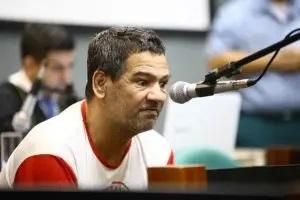 Condenado a mais de 205 anos, serial killer Nando pode voltar a sentar no banco dos réus Condenado a mais de 205 anos, serial killer Nando pode voltar a sentar no banco dos réus