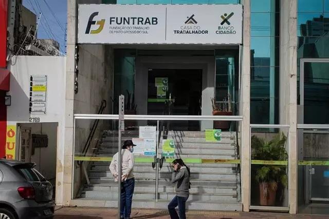 Quer trabalhar? Funtrab tem 1.061 vagas de emprego nesta quinta-feira Quer trabalhar? Funtrab tem 1.061 vagas de emprego nesta quinta-feira