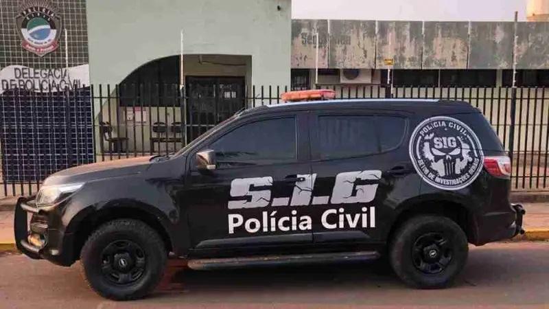 Motociclista é encontrado morto com oito facadas em MS Motociclista é encontrado morto com oito facadas em MS
