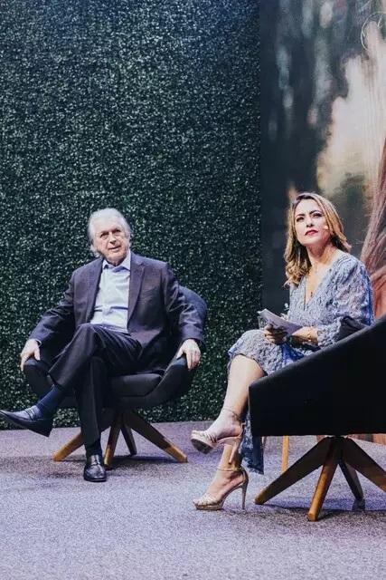Soraya é cotada a vice-presidência da República com Bivar pelo União Brasil  Soraya é cotada a vice-presidência da República com Bivar pelo União Brasil
