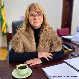 Prefeita Vanda Camilo contrata com “DISPENSA DE LICITAÇÃO”, empresa para execução de serviços de paisagismo e jardinagem  Prefeita Vanda Camilo contrata com “DISPENSA DE LICITAÇÃO”, empresa para execução de serviços de paisagismo e jardinagem