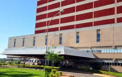 SES-MS abre seleção para médicos intensivistas com salário de R$ 12 mil SES-MS abre seleção para médicos intensivistas com salário de R$ 12 mil