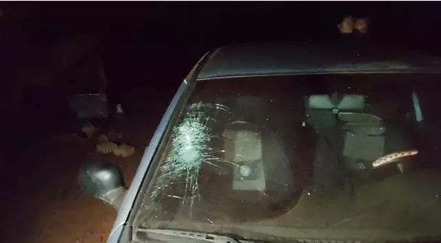 Cacique de aldeia tem casa depredada e familiares agredidos por 45 homens  Cacique de aldeia tem casa depredada e familiares agredidos por 45 homens