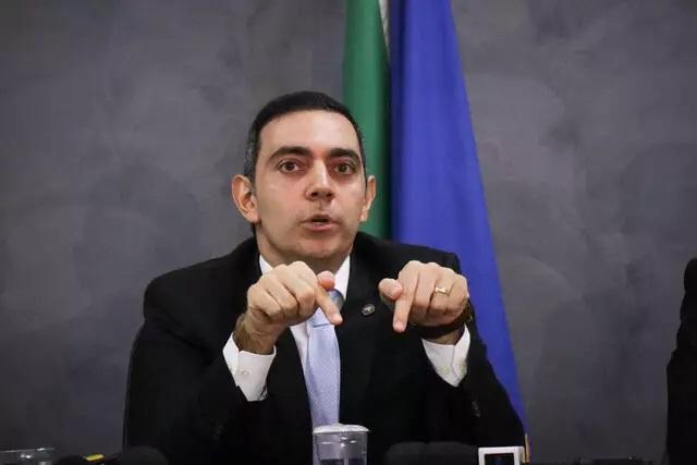 Polícia Civil confirma investigação de assédio sexual contra ex-prefeito  Polícia Civil confirma investigação de assédio sexual contra ex-prefeito