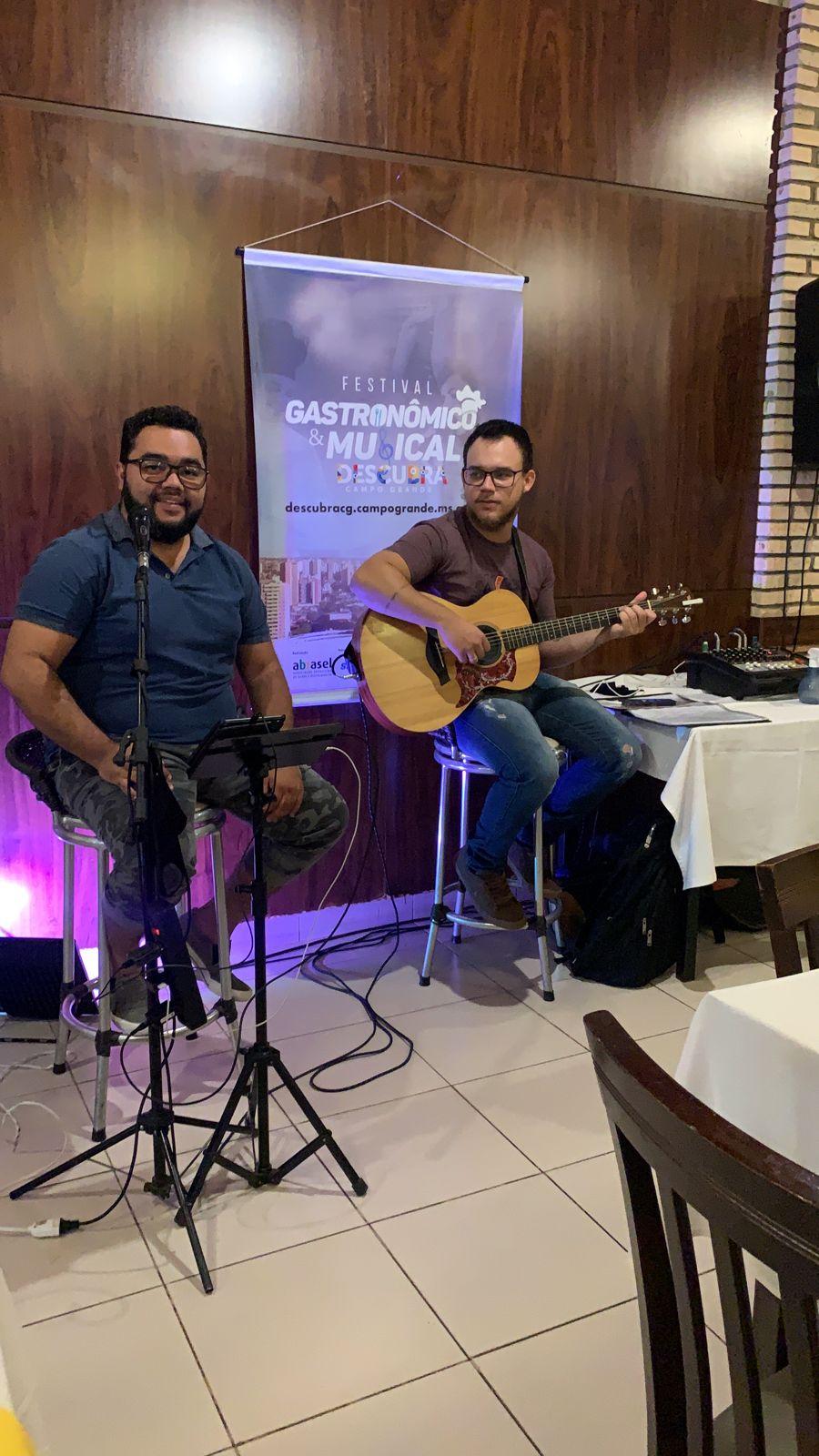 Festival Gastronômico e Musical Descubra CG começa com apresentações musicais    Festival Gastronômico e Musical Descubra CG começa com apresentações musicais