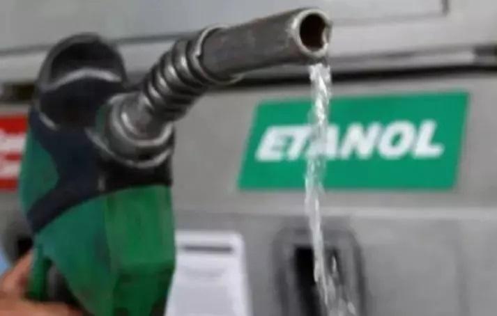 Preço médio do etanol poderá cair de R$ 4,64 para R$ 4,33 com redução de ICMS Preço médio do etanol poderá cair de R$ 4,64 para R$ 4,33 com redução de ICMS