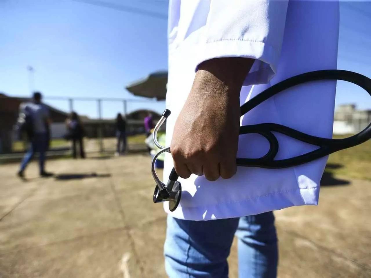 Prefeitura de Nova Andradina abre processo seletivo para contratação de médicos Prefeitura de Nova Andradina abre processo seletivo para contratação de médicos