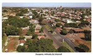Prefeitura de Sidrolândia fecha contrato de R$ 6 milhões para obras em estradas vicinais Prefeitura de Sidrolândia fecha contrato de R$ 6 milhões para obras em estradas vicinais