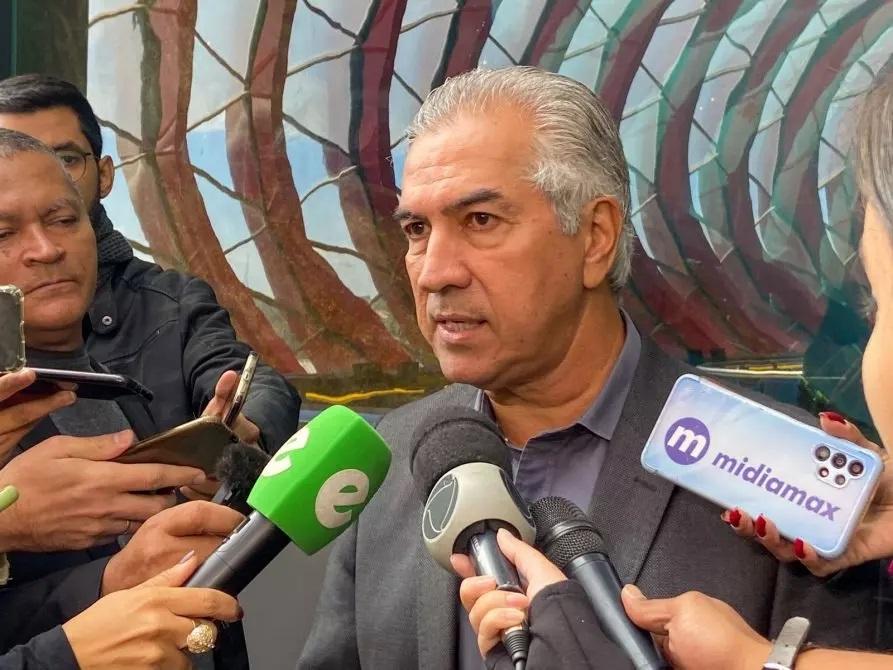 Reinaldo diz que consumidor de MS deve procurar posto que reduz preços na bomba Reinaldo diz que consumidor de MS deve procurar posto que reduz preços na bomba