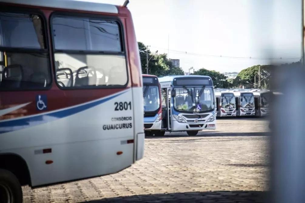 Semana política de MS foi de ação contra teto do ICMS a audiência contra o Consórcio Guaicurus Semana política de MS foi de ação contra teto do ICMS a audiência contra o Consórcio Guaicurus