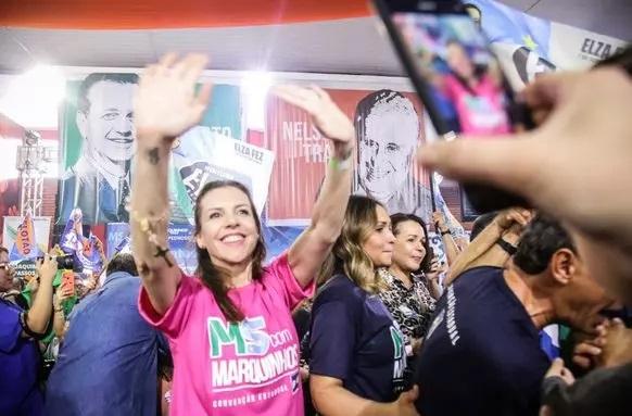 Viviane quer foco na Saúde e Felipe Orro desiste de tentar reeleição para ajudar na campanha Viviane quer foco na Saúde e Felipe Orro desiste de tentar reeleição para ajudar na campanha