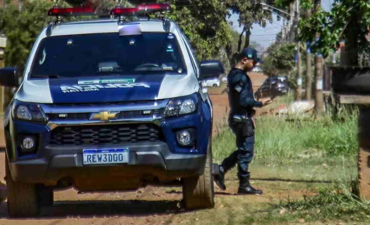 Polícia investiga morte de menina de 7 anos levada para a UPA com lesões  Polícia investiga morte de menina de 7 anos levada para a UPA com lesões
