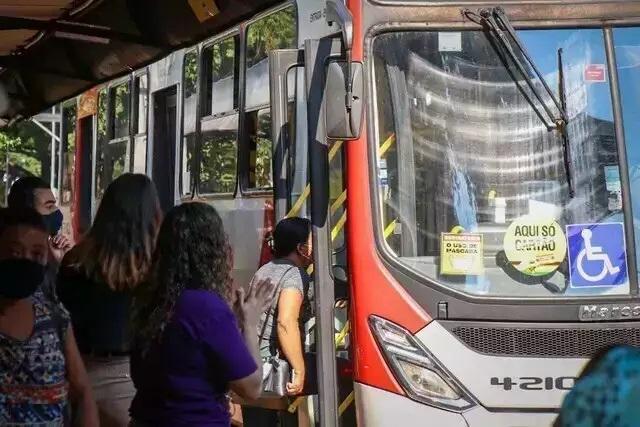 STF libera prefeituras para gratuidade do transporte público no 2° turno - CREDITO: CAMPO GRANDE NEWS STF libera prefeituras para gratuidade do transporte público no 2° turno - CREDITO: CAMPO GRANDE NEWS