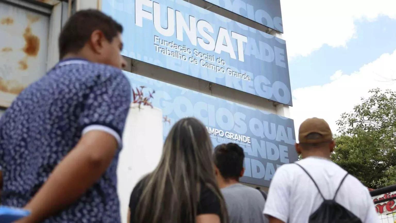 Está em busca de emprego? Funsat oferta 2.144 vagas para Campo Grande Está em busca de emprego? Funsat oferta 2.144 vagas para Campo Grande