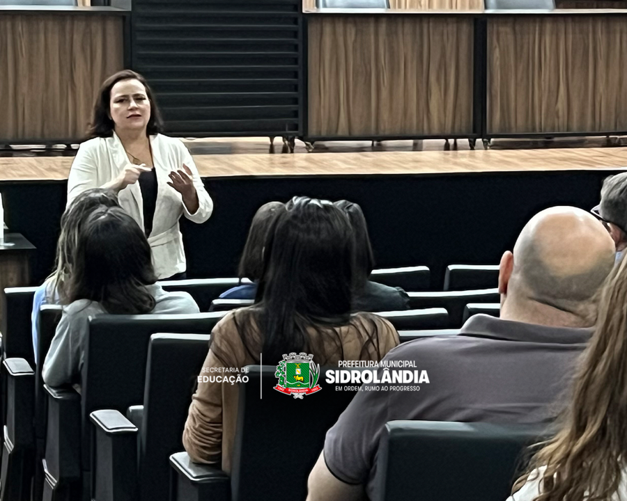 A Fundação Municipal de Cultura de Sidrolândia está cada vez mais próxima da comunidade! Com o objetivo de facilitar a comunicação, A Fundação Municipal de Cultura de Sidrolândia está cada vez mais próxima da comunidade! Com o objetivo de facilitar a comunicação,