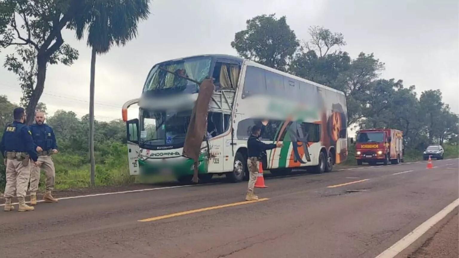 Prefeituras de Corumbá e Ladário decretam luto por vítimas de acidente com ônibus na BR-262 Prefeituras de Corumbá e Ladário decretam luto por vítimas de acidente com ônibus na BR-262