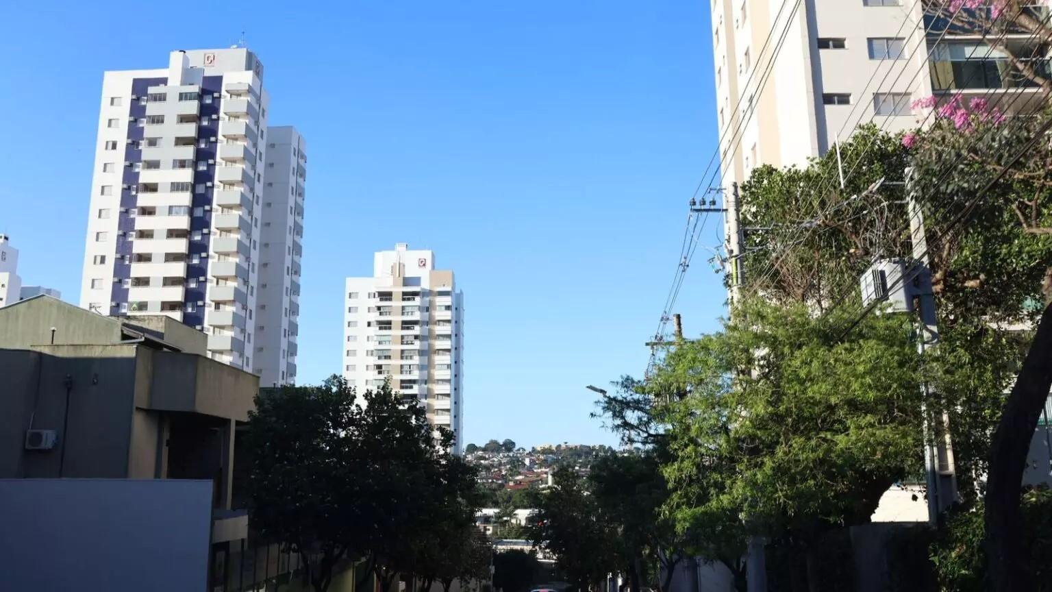 Sábado será de sol e tempo firme em todo o Mato Grosso do Sul Sábado será de sol e tempo firme em todo o Mato Grosso do Sul