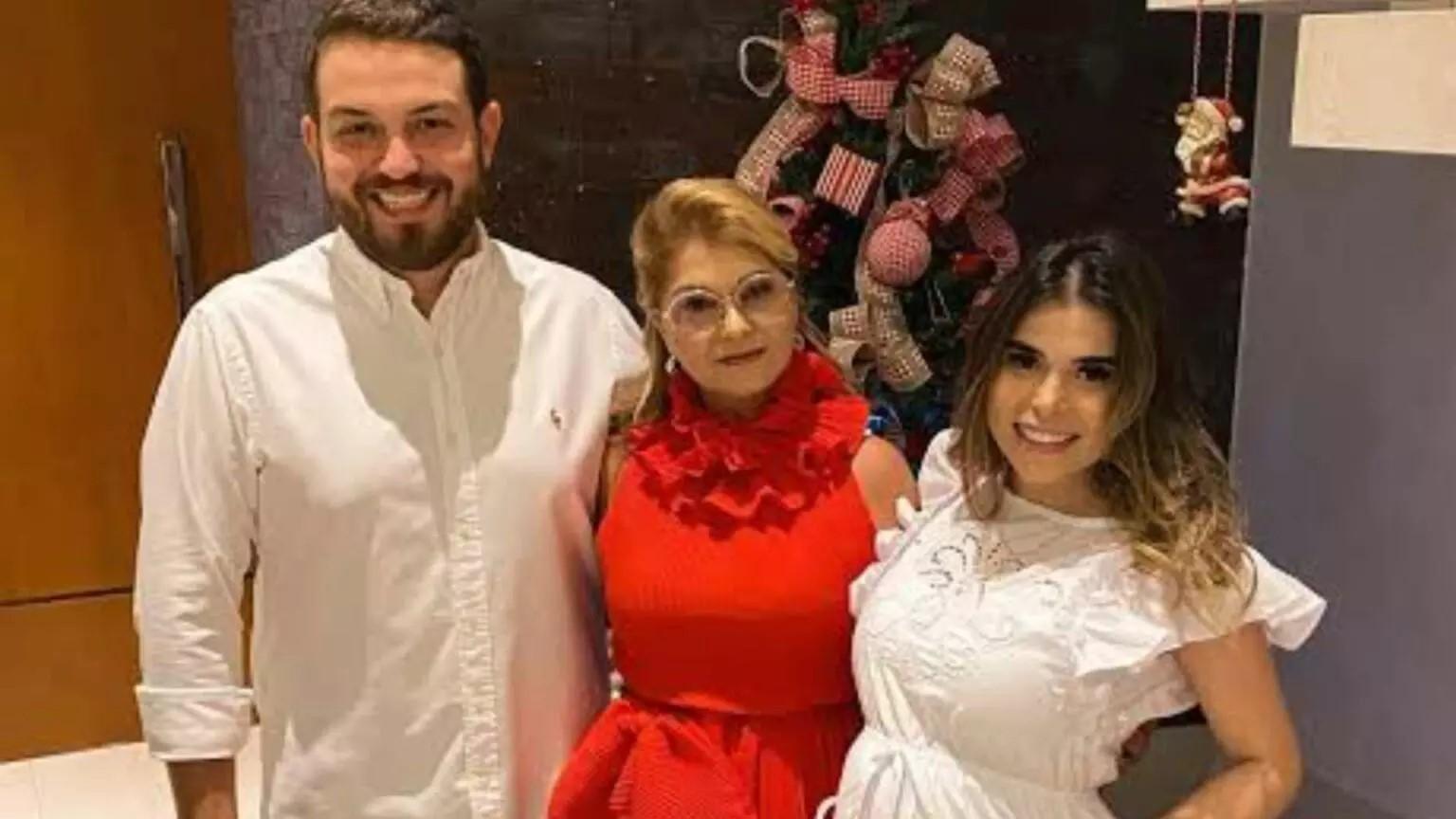 Tromper: ex-pregoeira deve colocar tornozeleira um dia após retirar equipamento Tromper: ex-pregoeira deve colocar tornozeleira um dia após retirar equipamento