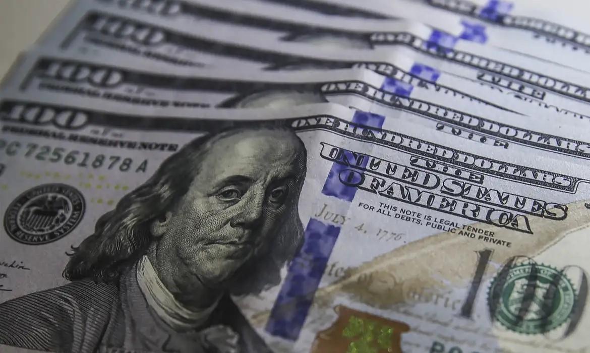 AGU quer apuração de movimentações financeiras antes do tarifaço AGU quer apuração de movimentações financeiras antes do tarifaço
