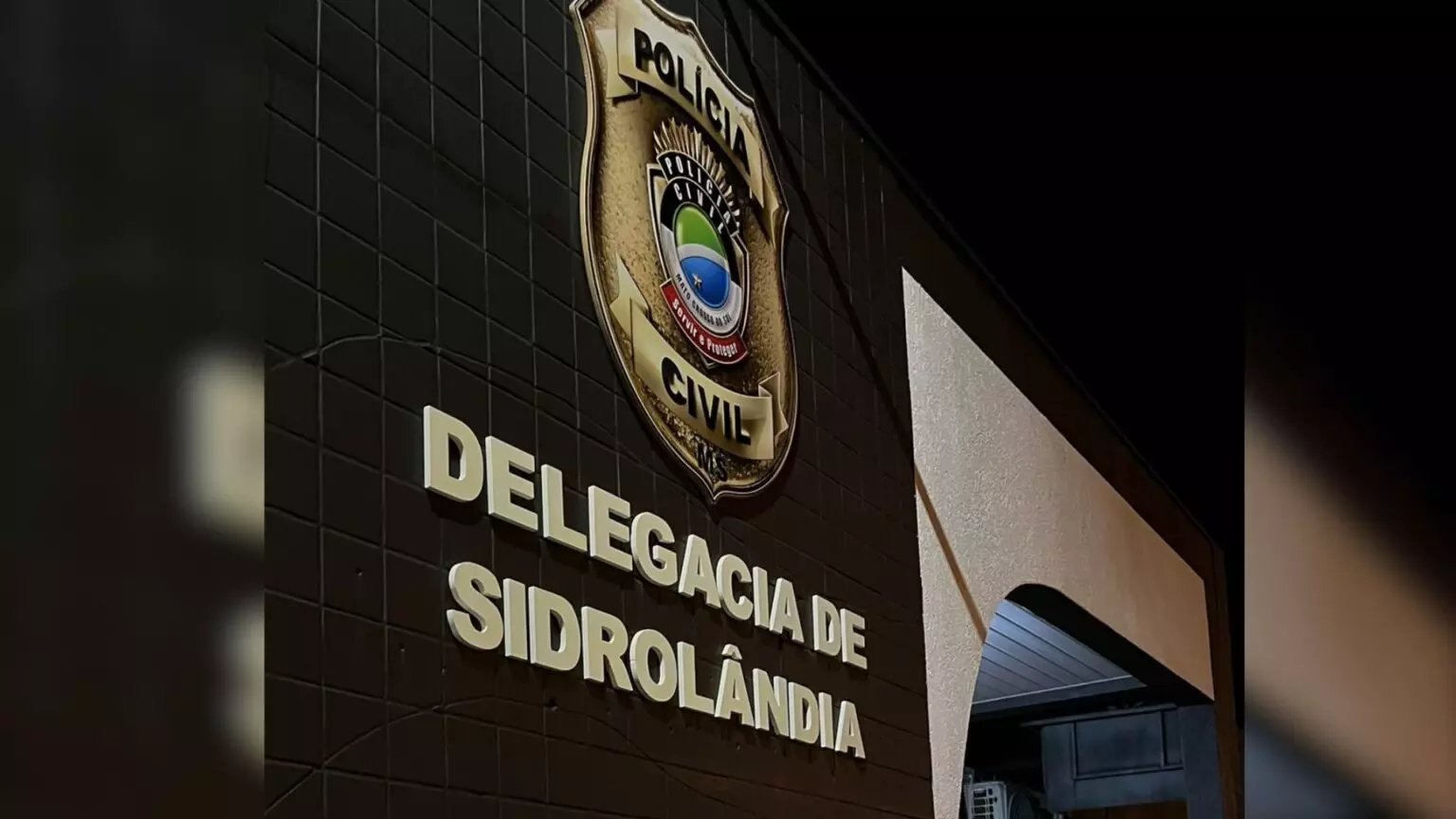 Em menos de 24h, mulher tem comércio furtado duas vezes em Sidrolândia Em menos de 24h, mulher tem comércio furtado duas vezes em Sidrolândia