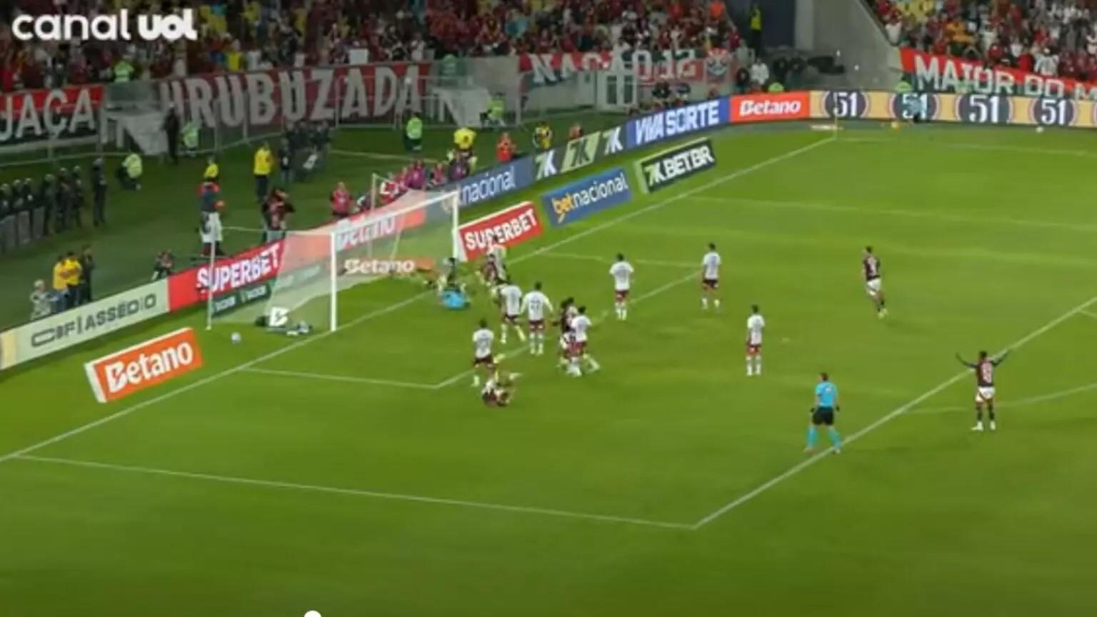 Fla x Flu: Pedro entra no 2º tempo e faz gol da vitória do Flamengo no finalzinho do jogo Fla x Flu: Pedro entra no 2º tempo e faz gol da vitória do Flamengo no finalzinho do jogo