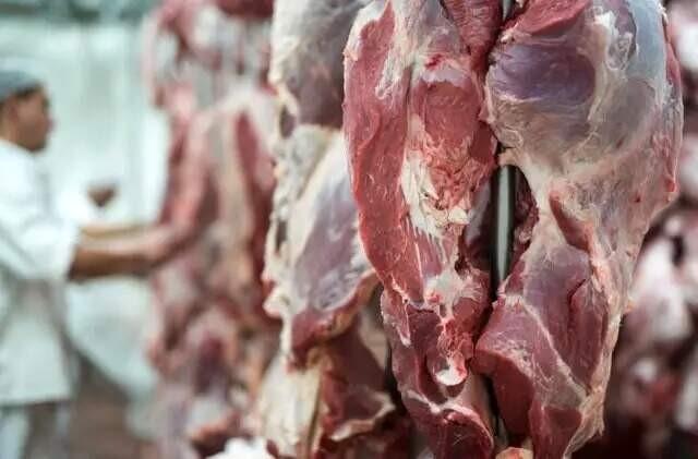 Frigoríficos cessam exportação aos EUA, mudam rota e valor da picanha pode cair... Frigoríficos cessam exportação aos EUA, mudam rota e valor da picanha pode cair...