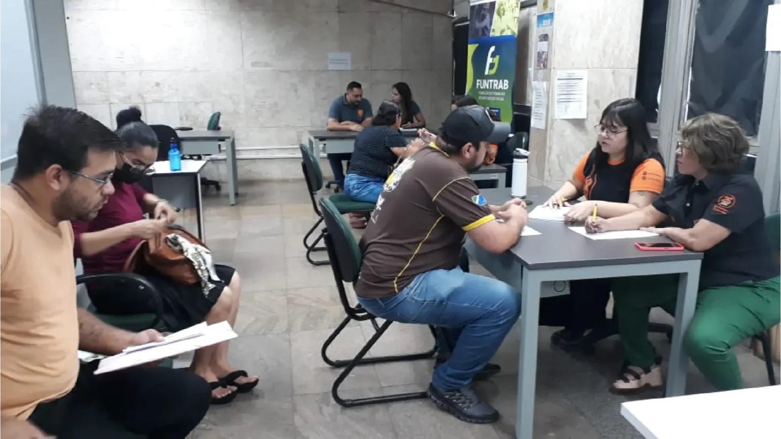 Funtrab oferece 793 vagas de emprego nesta segunda-feira em Campo Grande Funtrab oferece 793 vagas de emprego nesta segunda-feira em Campo Grande
