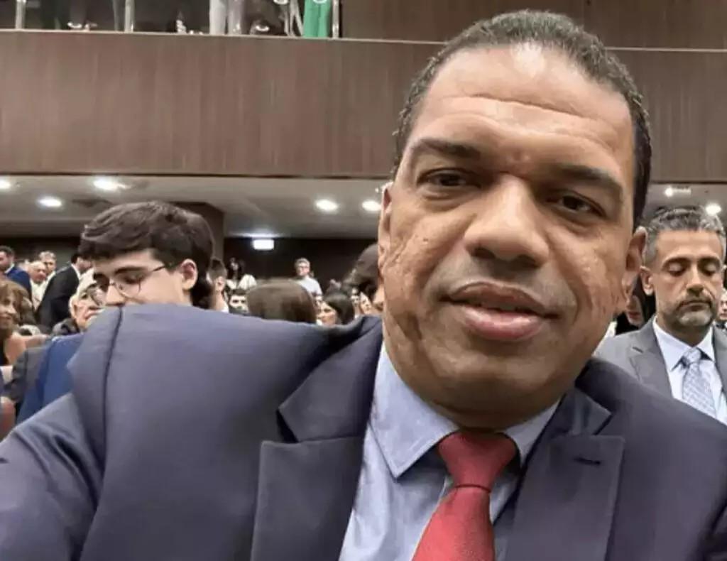 Lobista investigado por venda de sentenças deixa presídio por risco de morte... Lobista investigado por venda de sentenças deixa presídio por risco de morte...