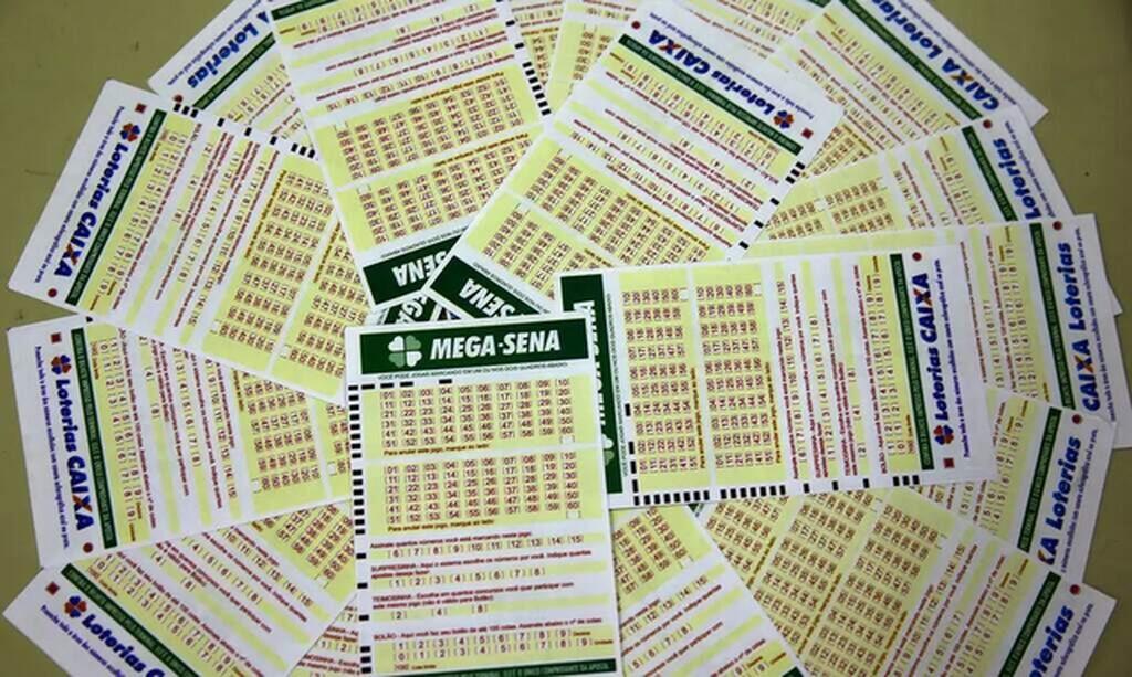 Mega-Sena sorteia prêmio de R$ 52 milhões nesta terça-feira Mega-Sena sorteia prêmio de R$ 52 milhões nesta terça-feira