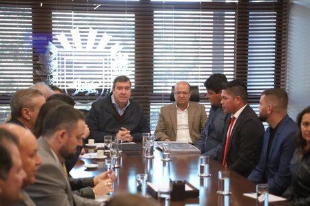 Reunião com Governo do Estado de MS aborda infraestrutura e projetos para Sidrolândia Reunião com Governo do Estado de MS aborda infraestrutura e projetos para Sidrolândia