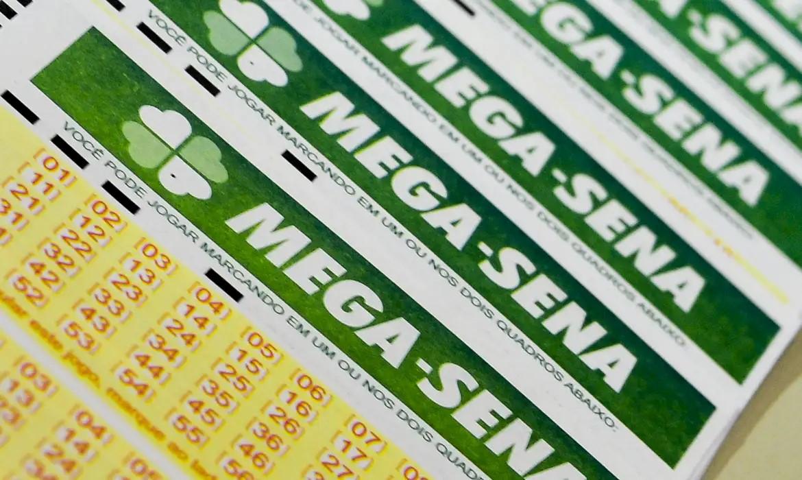 Mega-Sena sorteia neste sábado prêmio acumulado em R$ 25 milhões Mega-Sena sorteia neste sábado prêmio acumulado em R$ 25 milhões