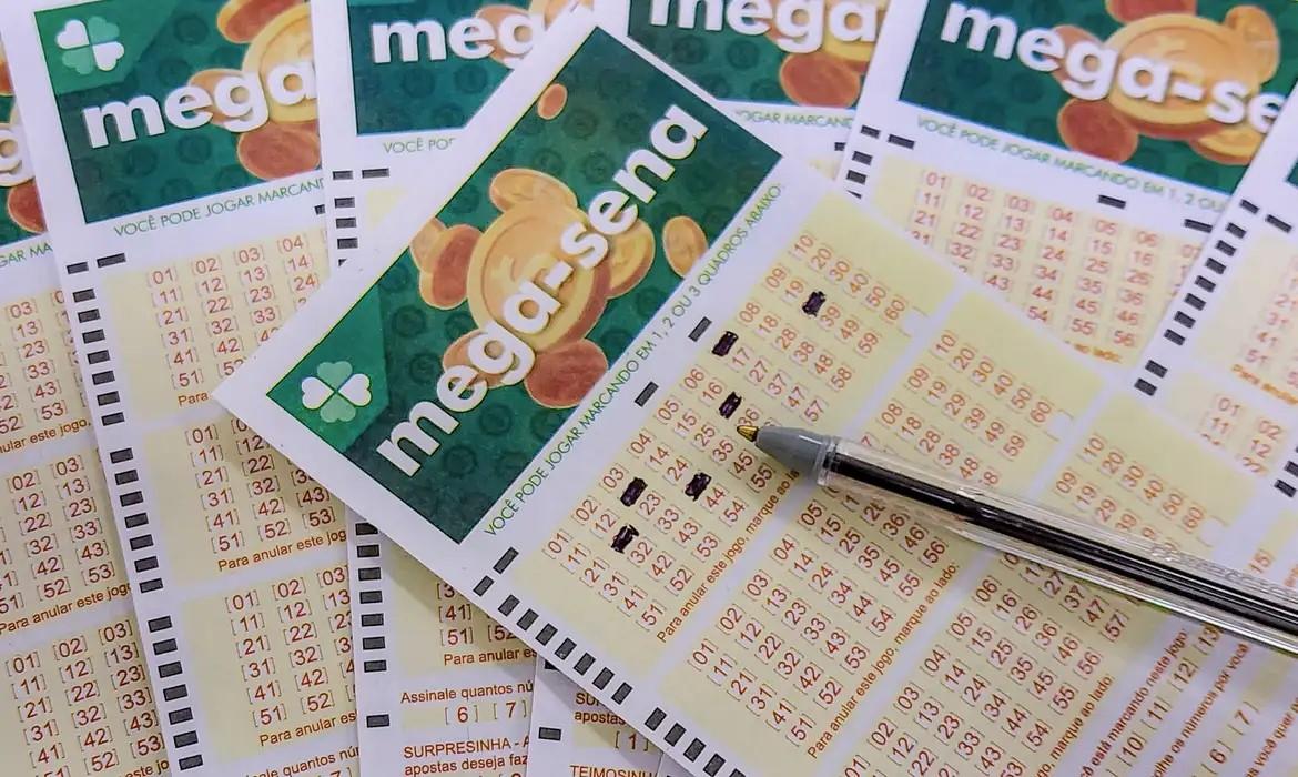 Mega-Sena sem ganhadores e próximo sorteio estimado em R$ 40 milhões Mega-Sena sem ganhadores e próximo sorteio estimado em R$ 40 milhões