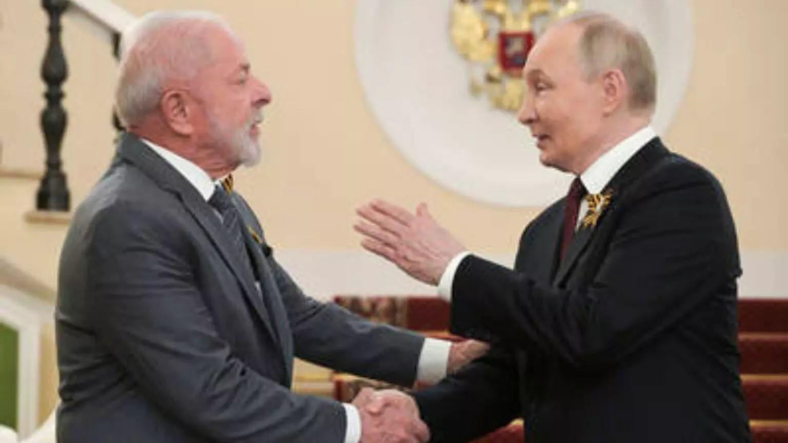 Putin liga para Lula e parabeniza pela cúpula do Brics Putin liga para Lula e parabeniza pela cúpula do Brics
