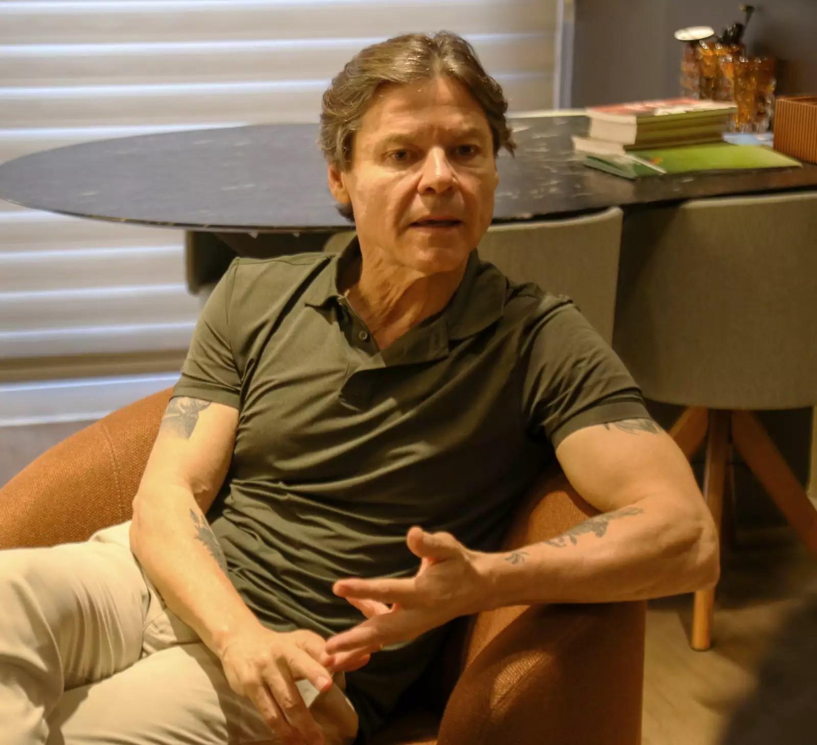Paulo Duarte quer transformar crescimento econômico em empregos e oportunidades... veja mais em https://www.campograndenews.com.br/politica/paulo-duarte-quer-transformar-crescimento-economico-em-empregos-e-oportunidades